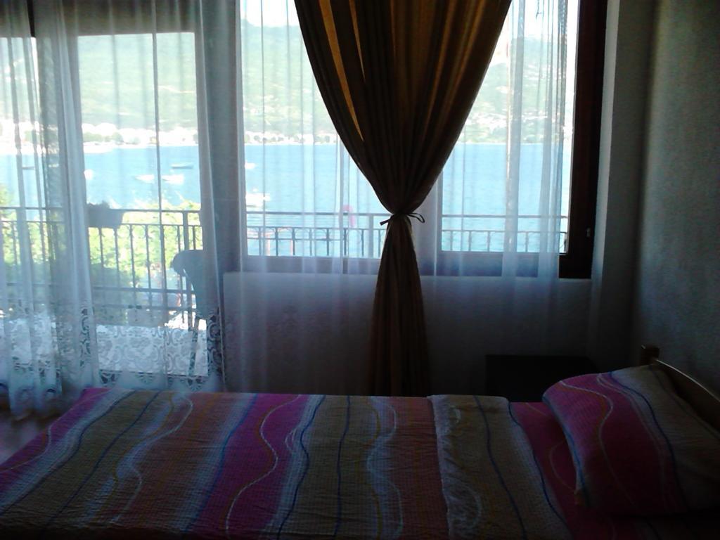 Beachfront Apartments Grunche Ohrid Værelse billede